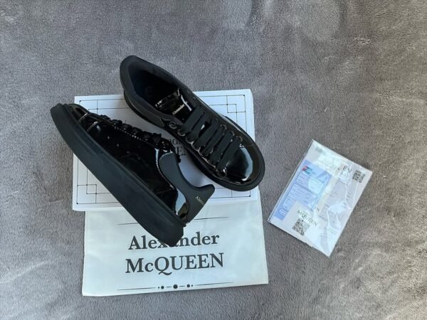 MON01